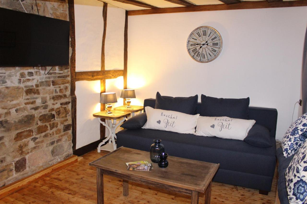 Ferienhaus Eifelstuben Mit Charme - Bauernstube Vulkaneifel - Naehe See Und Burgruine Ulmen Eksteriør billede